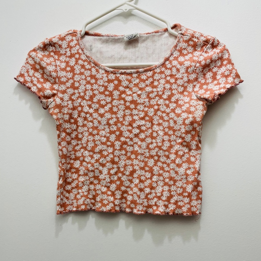 Tilly’s floral crop top
